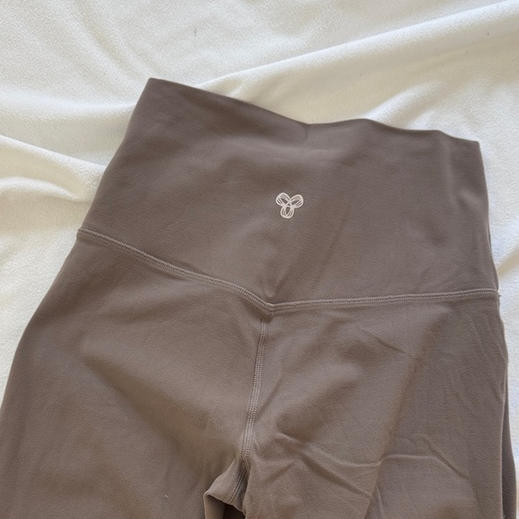 Aritzia Flared Yoga Pants and sports bra - Picture 2 of 6